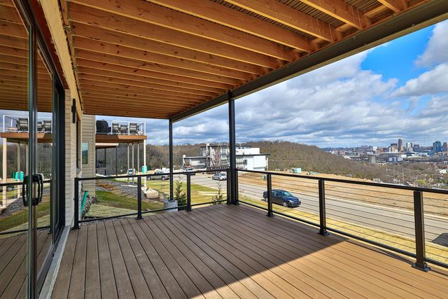 1164 Vistapointe Drive, Park Hills, KY 41011