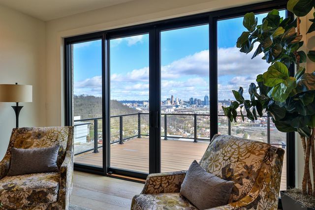 1164 Vistapointe Drive, Park Hills, KY 41011