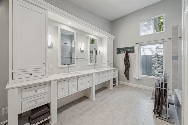 2835 W Wildwind Circle, Spring, TX 77380