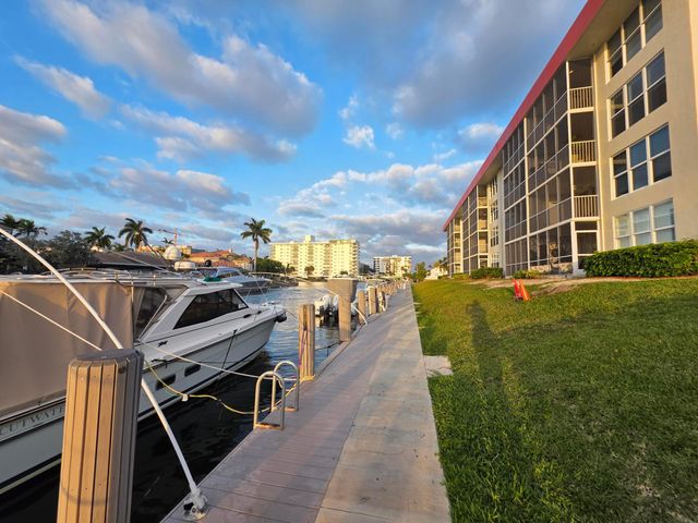 3100 NE 48th Court 113, Lighthouse Point, FL 33064