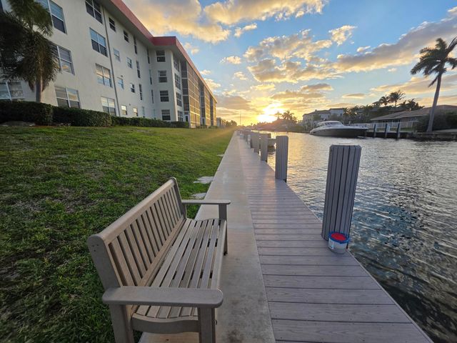 3100 NE 48th Court 113, Lighthouse Point, FL 33064