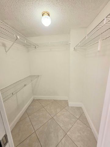3100 NE 48th Court 113, Lighthouse Point, FL 33064