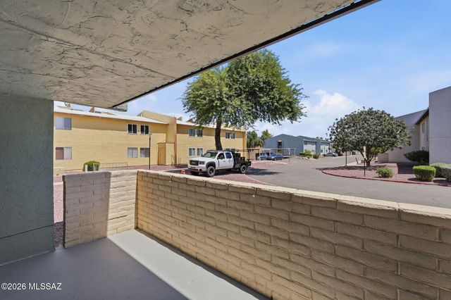 824 S Langley Ave Unit 101, Tucson, AZ 85710