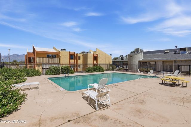 824 S Langley Ave Unit 101, Tucson, AZ 85710