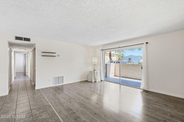824 S Langley Ave Unit 101, Tucson, AZ 85710