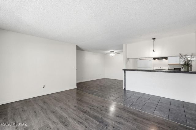 824 S Langley Ave Unit 101, Tucson, AZ 85710