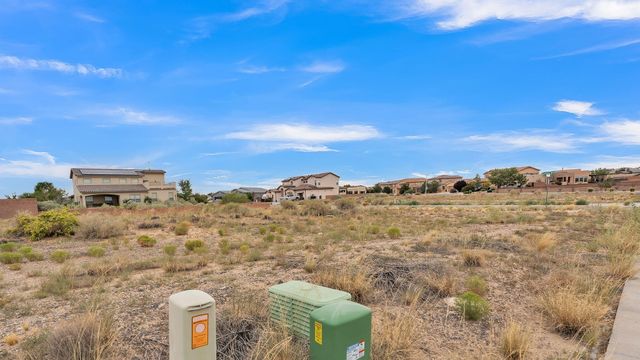 8015 Camino Alderete NW, Albuquerque, NM 87120