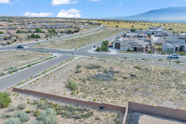 8015 Camino Alderete NW, Albuquerque, NM 87120