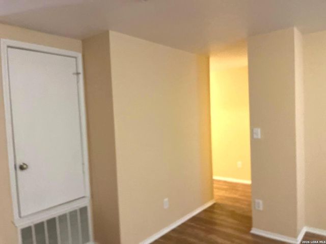 2242 Beacon Crk, San Antonio, TX 78213