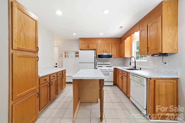 5226 Rockwood Road, Charlotte, NC 28216