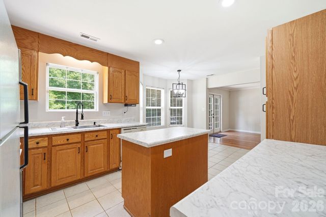 5226 Rockwood Road, Charlotte, NC 28216