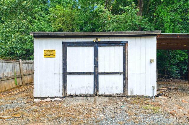 5226 Rockwood Road, Charlotte, NC 28216
