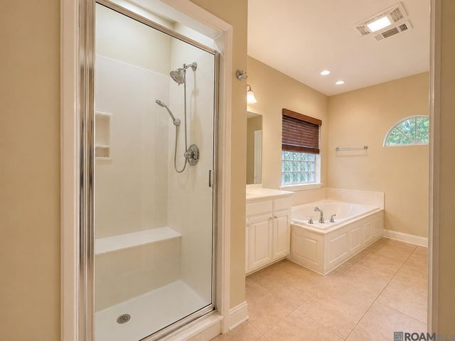 10234 Harrell Ln, Denham Springs, LA 70726