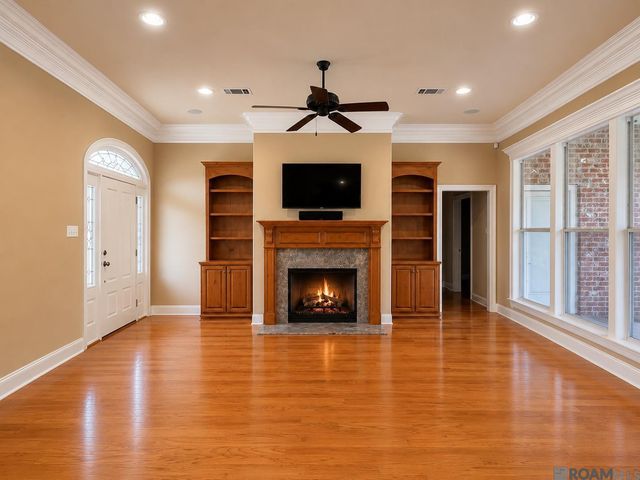 10234 Harrell Ln, Denham Springs, LA 70726