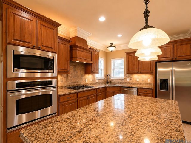 10234 Harrell Ln, Denham Springs, LA 70726