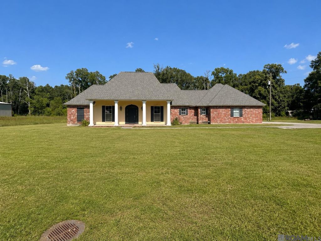 10234 Harrell Ln, Denham Springs, LA 70726
