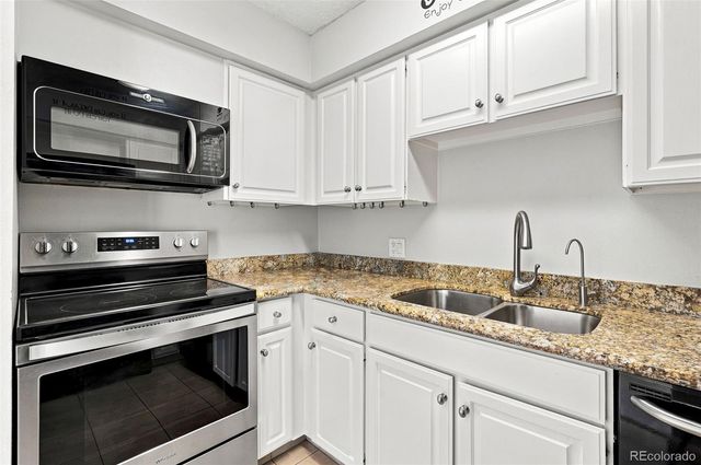 1020 15th Street 33G, Denver, CO 80202