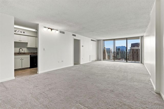 1020 15th Street 33G, Denver, CO 80202