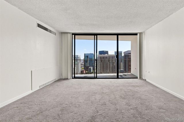 1020 15th Street 33G, Denver, CO 80202