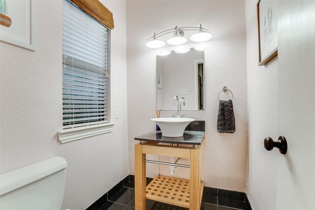 4217 Bowser Avenue 103, Dallas, TX 75219