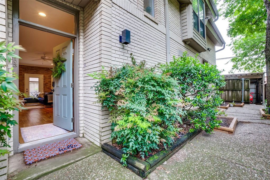 4217 Bowser Avenue 103, Dallas, TX 75219