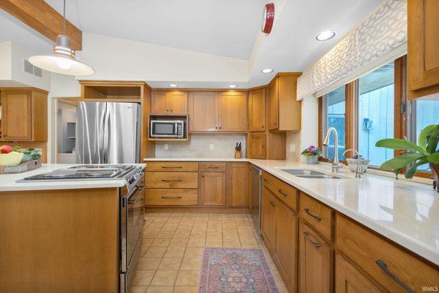54362 Susquehanna Court, Elkhart, IN 46516