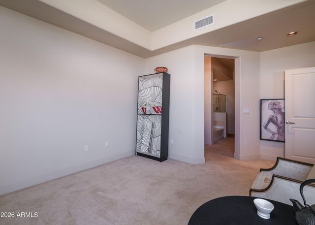 945 E PLAYA DEL NORTE Drive 5012, Tempe, AZ 85288