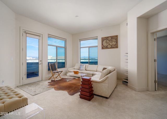 945 E PLAYA DEL NORTE Drive 5012, Tempe, AZ 85288