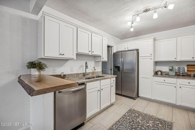 4724 CRESCENT Street, Jacksonville, FL 32205