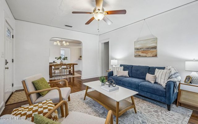 4724 CRESCENT Street, Jacksonville, FL 32205