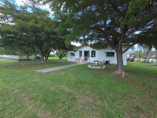 145 SW 3rd Avenue, Florida City, FL 33034