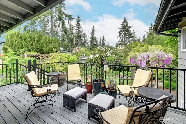 2430 155th Place SE, Bellevue, WA 98007