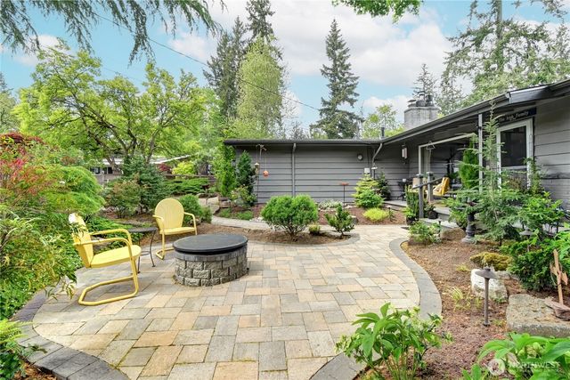 2430 155th Place SE, Bellevue, WA 98007