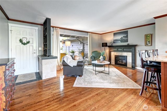 2430 155th Place SE, Bellevue, WA 98007