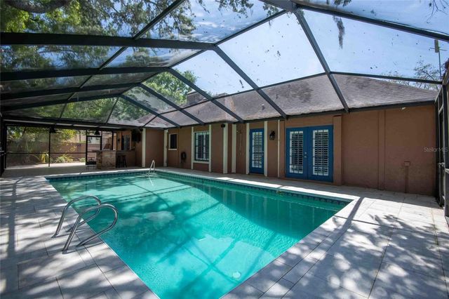601 COLEBROOK COURT, Lutz, FL 33548