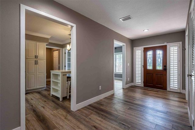 601 COLEBROOK COURT, Lutz, FL 33548