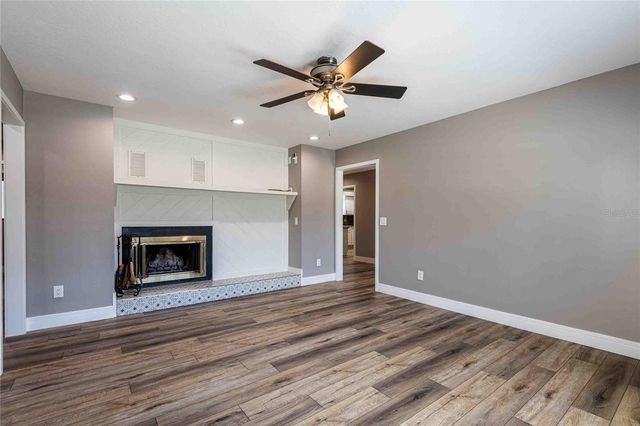 601 COLEBROOK COURT, Lutz, FL 33548