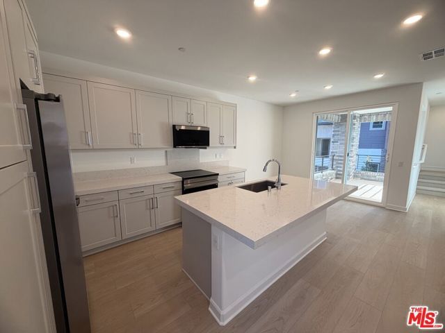 240 Abacus Ave, San Marcos, CA 92078