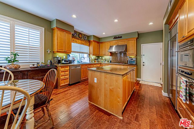 23208 Maple Avenue, Torrance, CA 90505