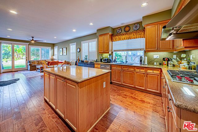 23208 Maple Avenue, Torrance, CA 90505