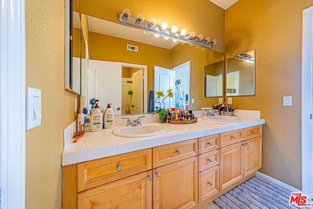 23208 Maple Avenue, Torrance, CA 90505