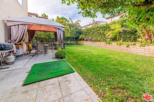23208 Maple Avenue, Torrance, CA 90505