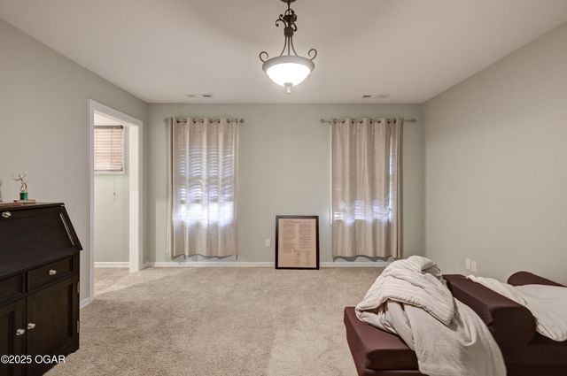 3110 Sunset Drive, Joplin, MO 64804