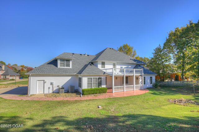 3110 Sunset Drive, Joplin, MO 64804