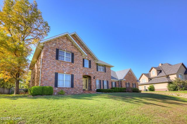 3110 Sunset Drive, Joplin, MO 64804