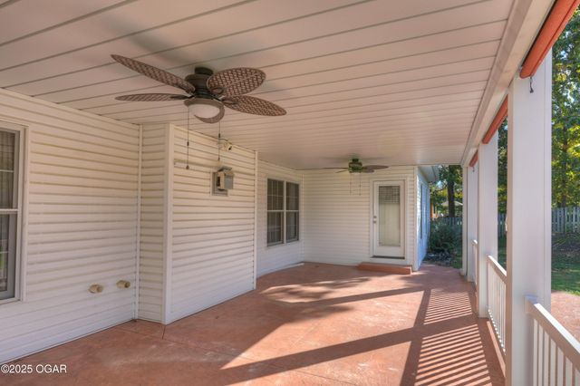 3110 Sunset Drive, Joplin, MO 64804