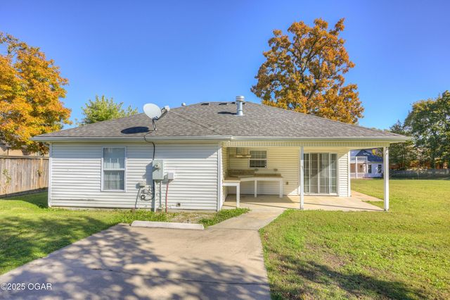 3110 Sunset Drive, Joplin, MO 64804