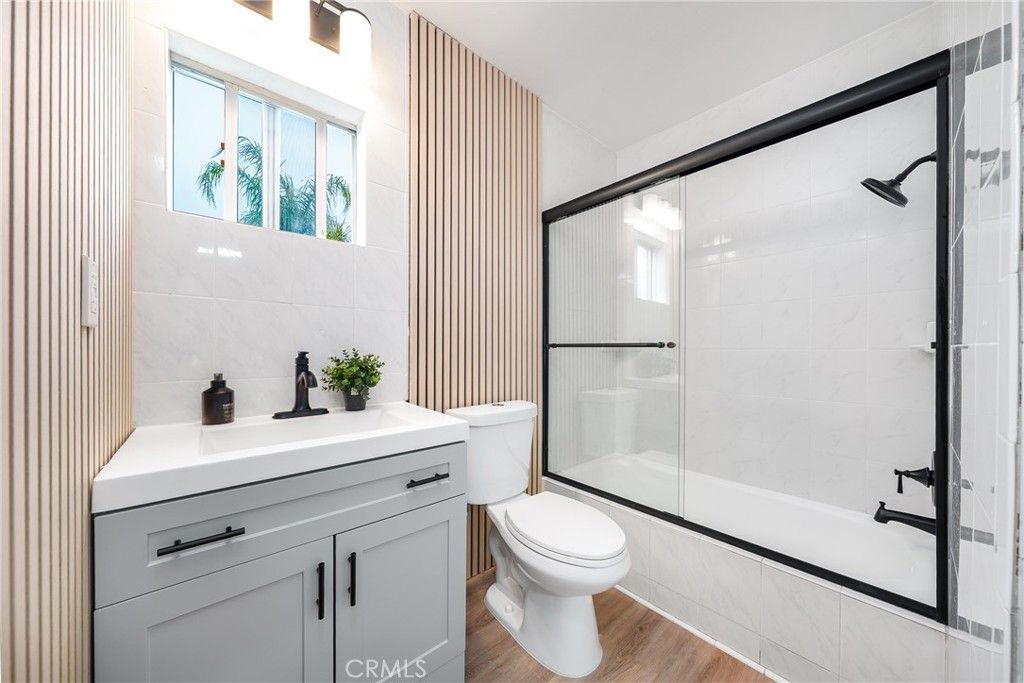 Image 31 of property listing at 6317 Morse, North Hollywood, CA 91606