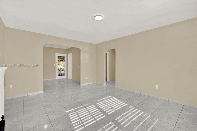 1015 Cortez St, Coral Gables, FL 33134