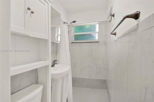 1015 Cortez St, Coral Gables, FL 33134